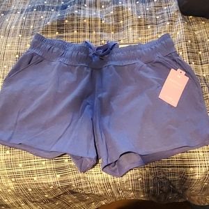 Short and short skirt